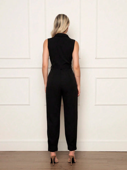 Macacão em Alfaiataria com Cinto