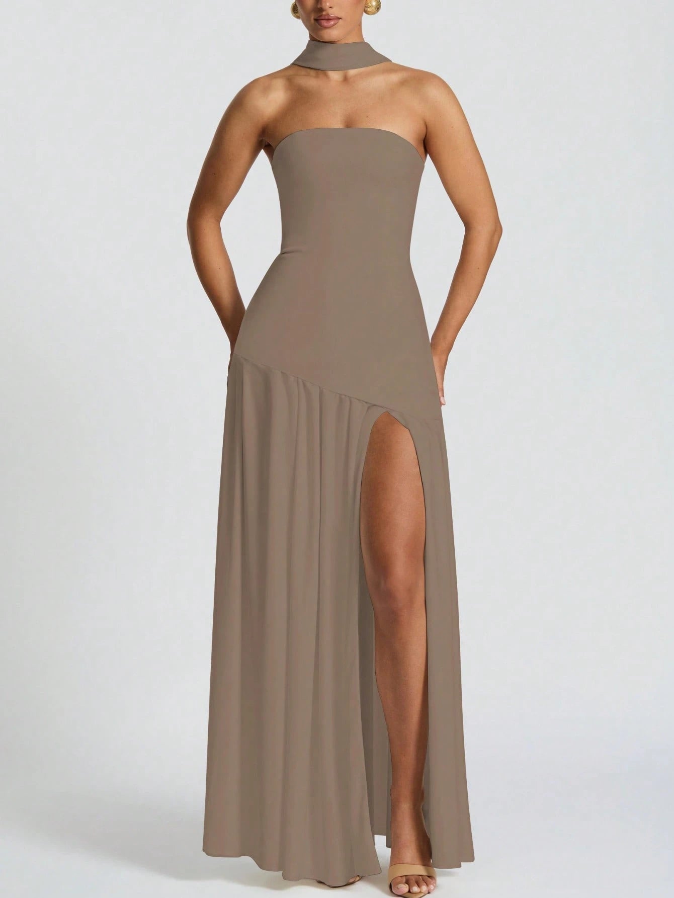 Vestido Midi Bodycon de Gola Alta - Kim