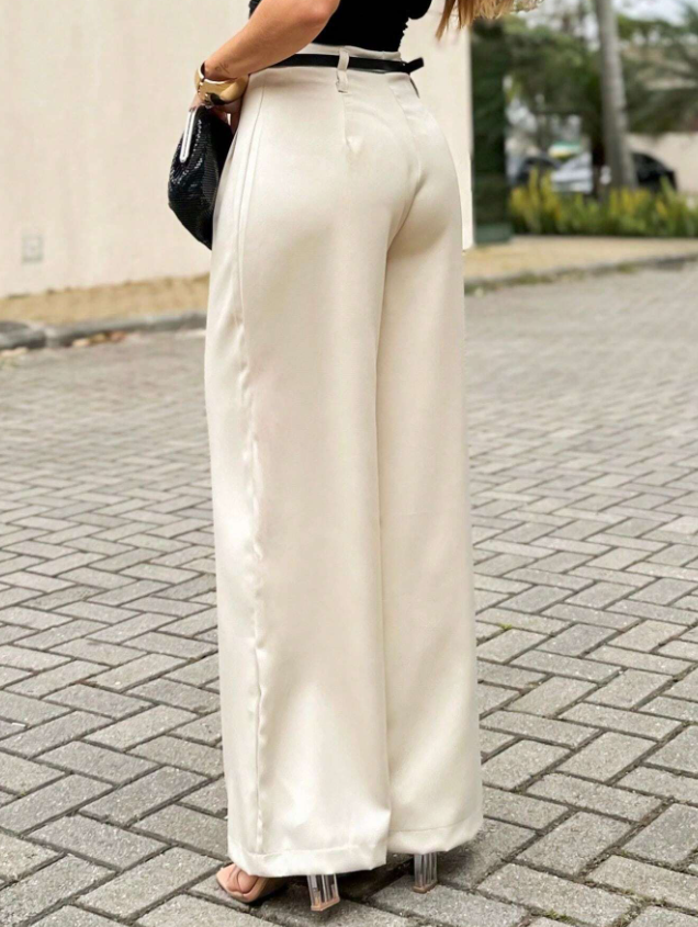 Calça Pantalona em Alfaiataria Cinturada com Cinto Fino