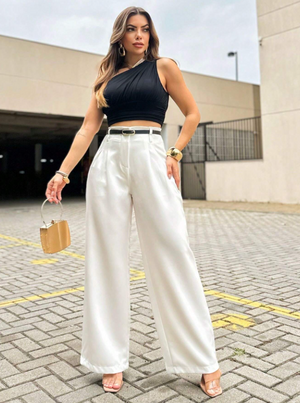 Calça Pantalona em Alfaiataria Cinturada com Cinto Fino